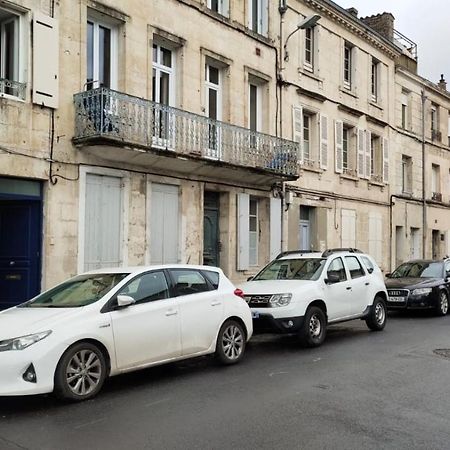 Votre Escale - Calliope Niort Buitenkant foto